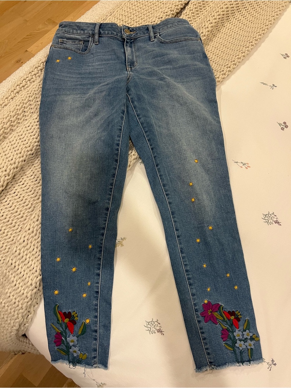 a.n.a Blue Cropped Jeans with Floral Embroidery and Yellow Star Accents